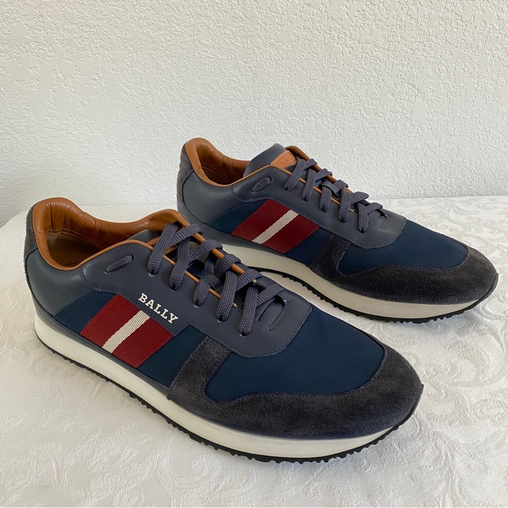 Bally navy sneaker